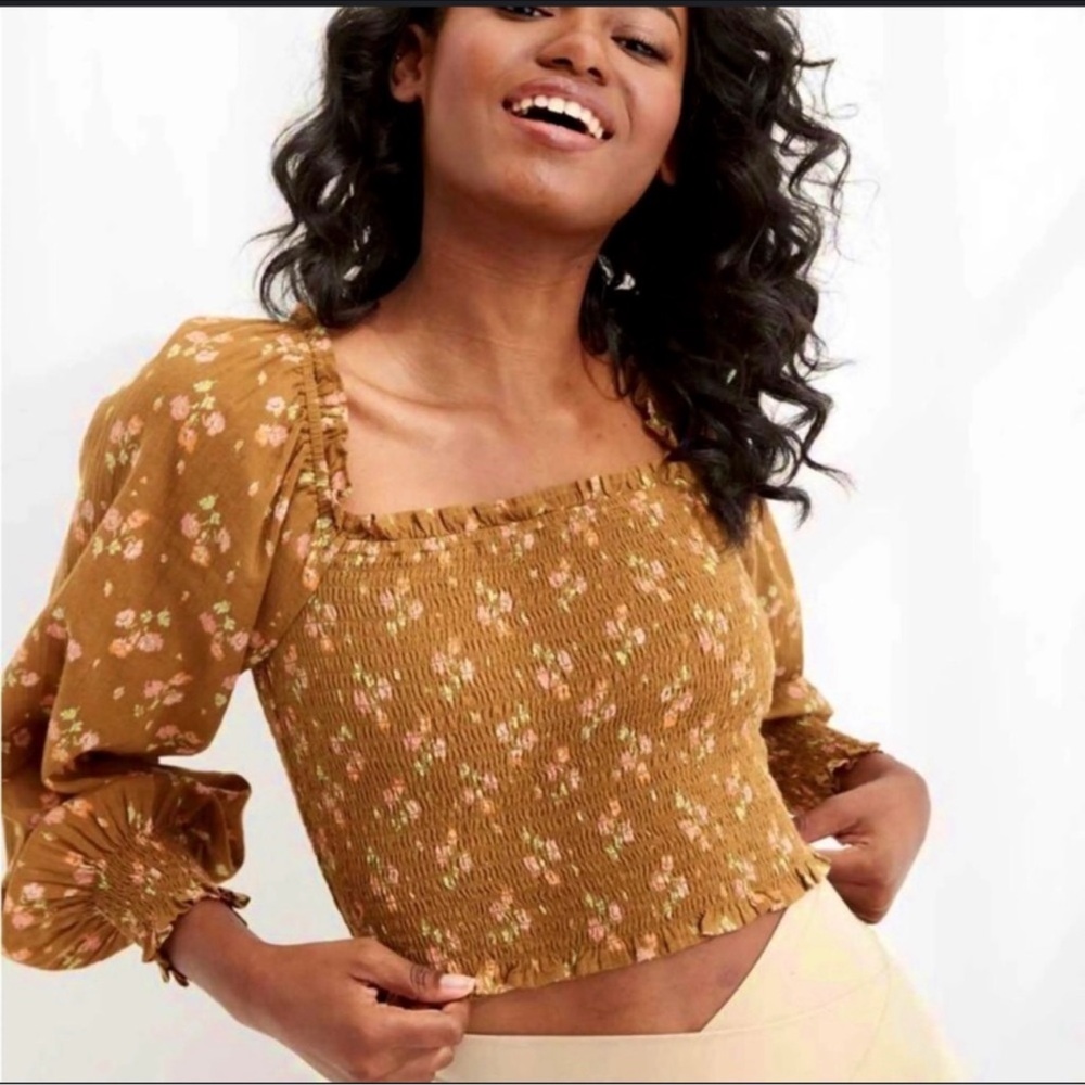 Aerie Floral Puff Sleeve Blouse in Brown